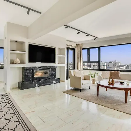 Apartment Sanders Coral Court Penthouse - Cute 3-bedroom With Balcony Limassol